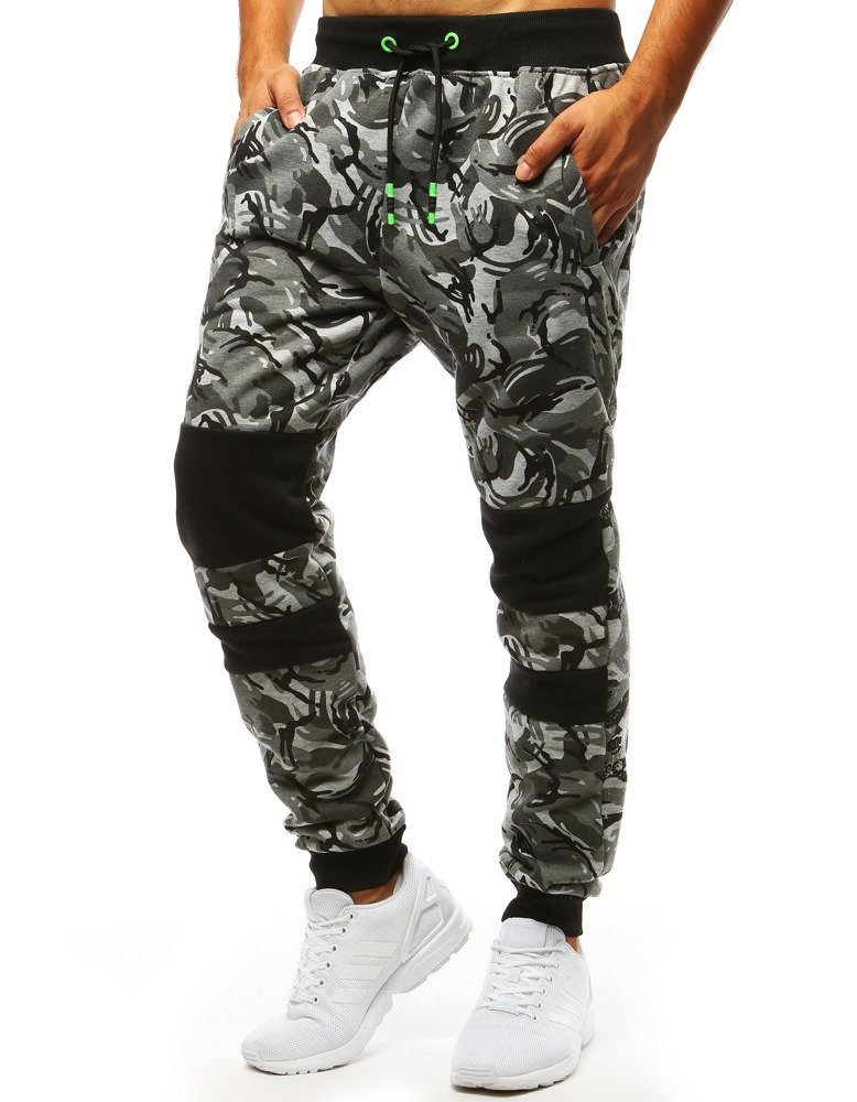 Maskáčové šedé tepláky v štýlovom prevedení