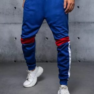 Atraktívne tepláky v svetlomodrej farbe