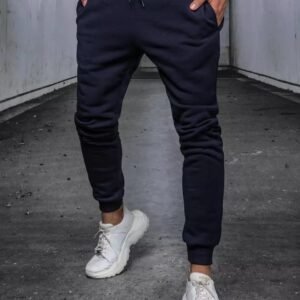 Štýlové tepláky v granátovej farbe